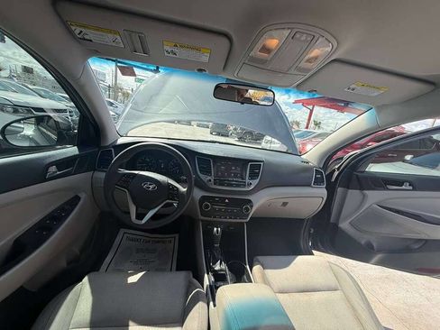 Used 2018 Hyundai Tucson SEL image 12