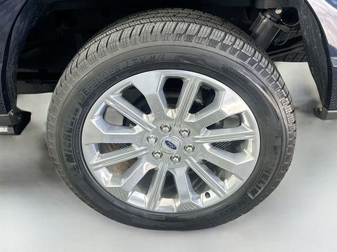 Used 2022 Ford F150 Limited AWD/4WD image 33