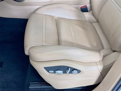 Certified 2020 Porsche Cayenne image 14