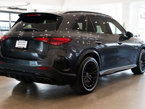 Used 2024 Mercedes-Benz GLC 43 AMG 4MATIC image 4