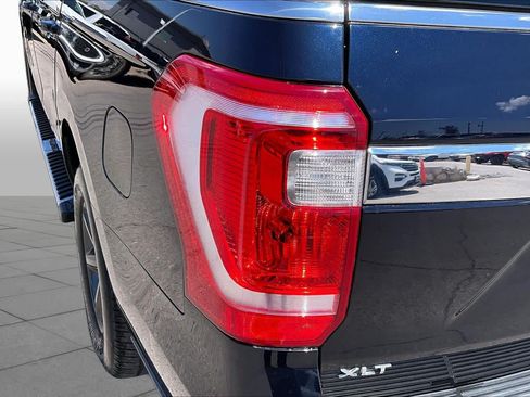 Used 2021 Ford Expedition Max XLT AWD/4WD image 28