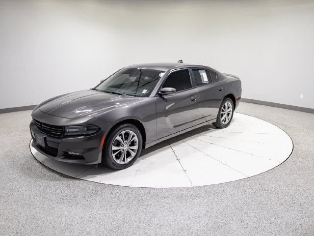 Used 2020 Dodge Charger SXT AWD/4WD image 31
