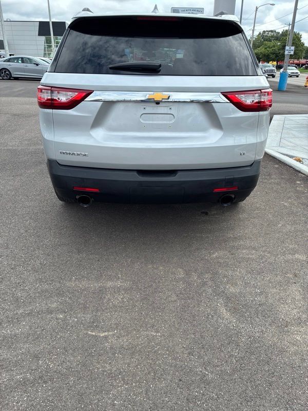 Used 2019 Chevrolet Traverse LT FWD image 4