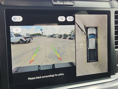 New 2026 Ford F350 Platinum w/ FX4 Off-Road Package AWD/4WD image 12