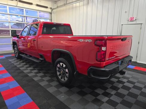 Used 2024 Chevrolet Silverado 2500 Custom w/ Custom Value Package AWD/4WD image 6