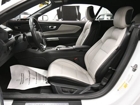 Used 2024 Ford Mustang Premium RWD image 8