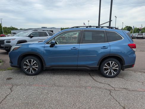 Used 2023 Subaru Forester Limited AWD/4WD image 4