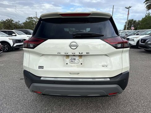Certified 2023 Nissan Rogue SV image 5