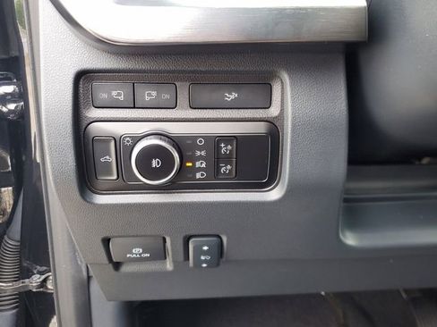 Used 2024 Ford F250 Lariat w/ Lariat Ultimate Package AWD/4WD image 20