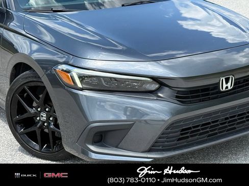Used 2022 Honda Civic Sport image 6