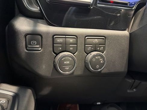 New 2026 Chevrolet Silverado 1500 LT AWD/4WD image 15