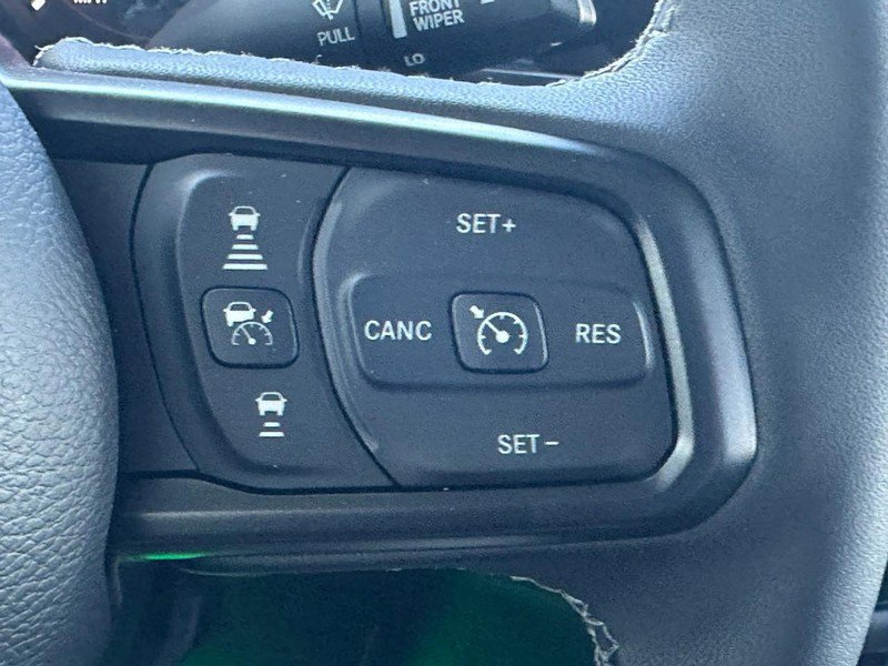 New 2025 Jeep Gladiator Sport w/ Premium Package AWD/4WD image 12