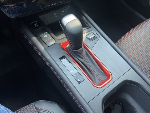 New 2025 Nissan Kicks SR image 9