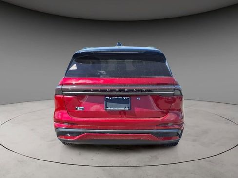 New 2026 Lincoln Nautilus Reserve w/ Jet Appearance Package AWD/4WD image 7