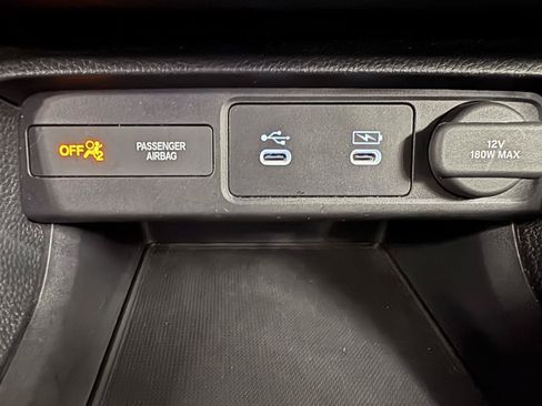 Used 2025 Honda Civic LX image 28
