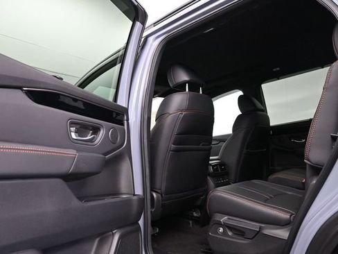 Certified 2025 Honda Pilot TrailSport image 13