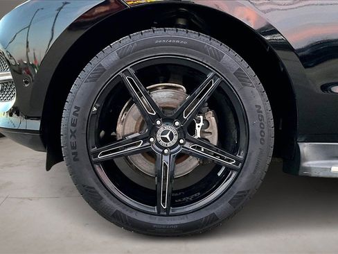 Used 2018 Mercedes-Benz GLE 350 w/ Premium 1 Package image 33