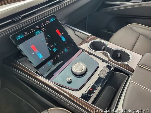 New 2026 Cadillac Escalade Luxury AWD/4WD image 31