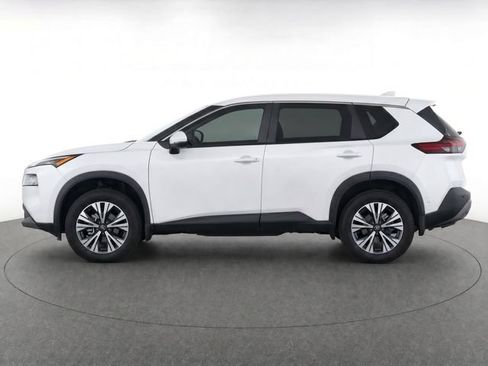 Used 2023 Nissan Rogue SV FWD image 4