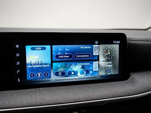 Used 2025 Nissan Kicks SV FWD image 17