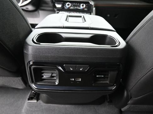 Used 2022 GMC Sierra 1500 AT4 w/ AT4 Premium Package AWD/4WD image 30