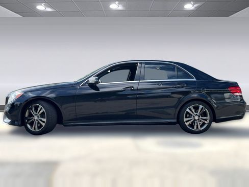 Used 2016 Mercedes-Benz E 350 Sedan image 2