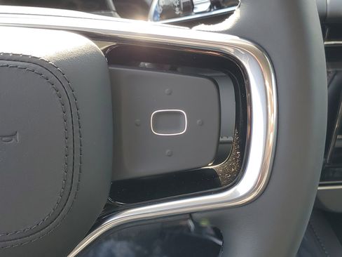 New 2026 Lincoln Nautilus Premier image 17