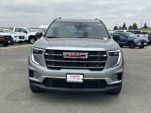 New 2026 GMC Acadia Elevation FWD image 8