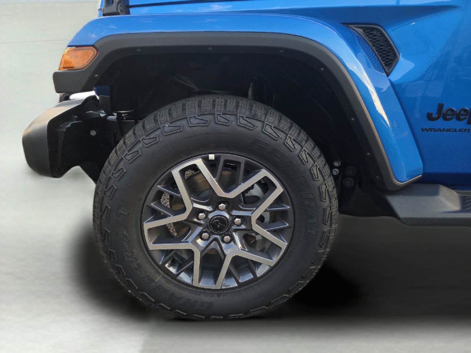 New 2026 Jeep Wrangler Unlimited Sahara AWD/4WD image 23