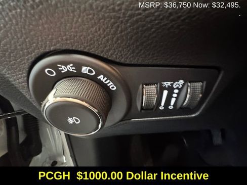 New 2026 Jeep Compass Limited image 21