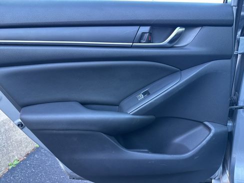 Used 2019 Honda Accord Sport image 43