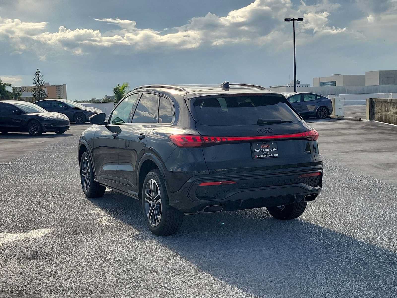 New 2026 Audi Q5 2.0T AWD/4WD image 4