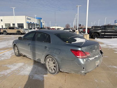 Used 2006 Toyota Avalon XL image 6