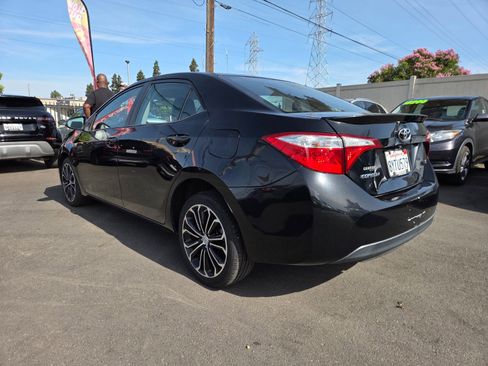 Used 2016 Toyota Corolla S FWD image 2