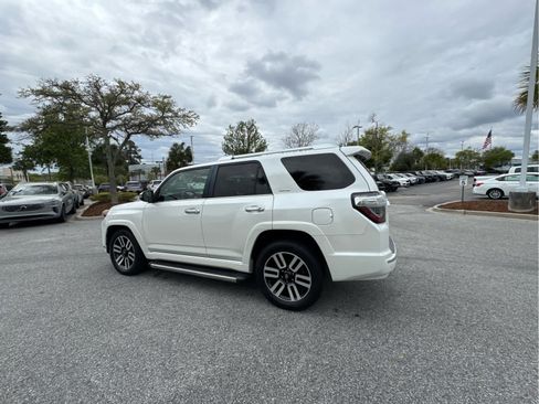 Used 2016 Toyota 4Runner Limited image 10