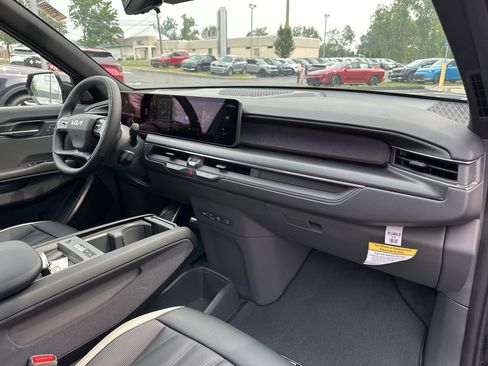 New 2026 Kia EV9 GT-Line image 14