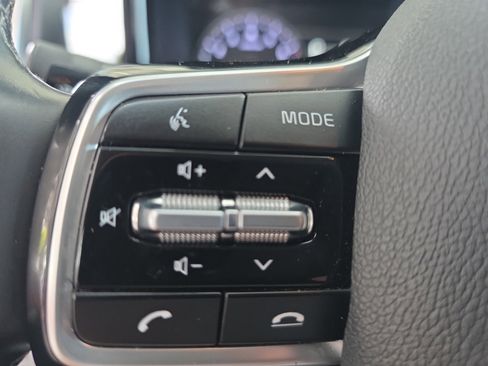 Used 2021 Kia Sorento S AWD/4WD image 25