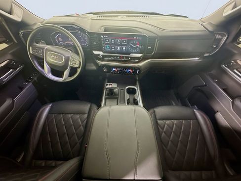 Used 2024 GMC Sierra 1500 Elevation w/ LPO, Elevation Black Package image 10