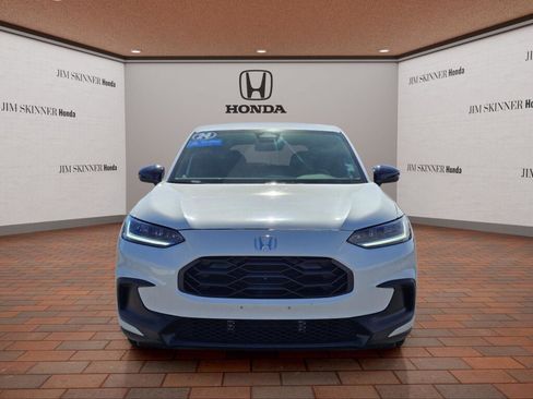Certified 2024 Honda HR-V Sport image 2