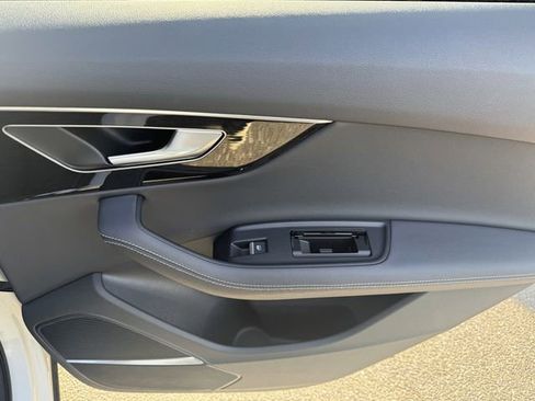 Used 2025 Audi Q7 3.0T Premium Plus image 32