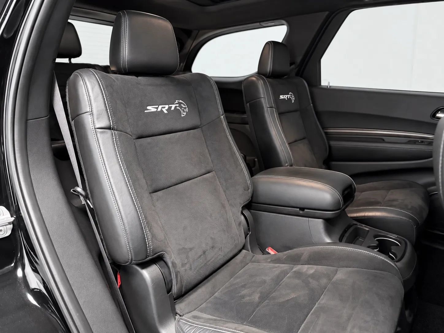Used 2021 Dodge Durango SRT Hellcat w/ Technology Group AWD/4WD image 24