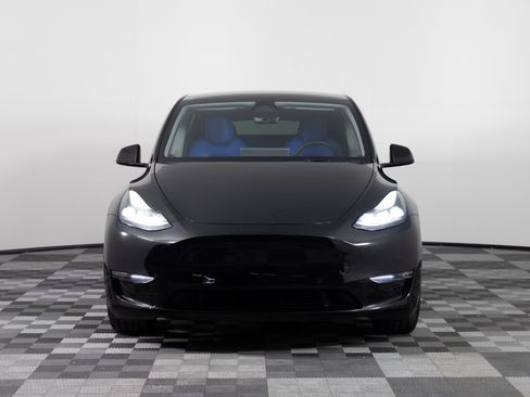 Used 2022 Tesla Model Y Performance AWD/4WD image 11