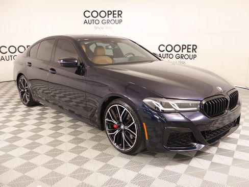 Used 2023 BMW 530i w/ M Sport Package RWD image 1