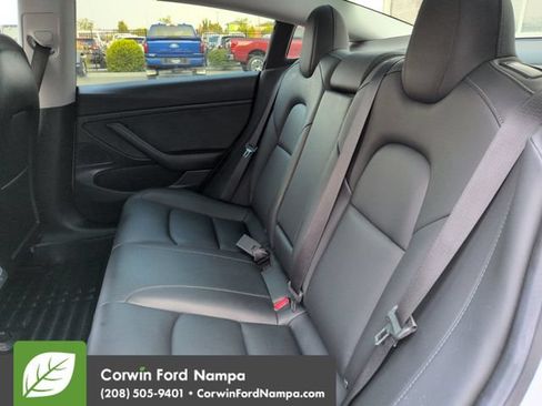 Used 2019 Tesla Model 3 RWD image 23