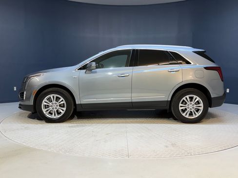 Certified 2023 Cadillac XT5 Luxury image 2