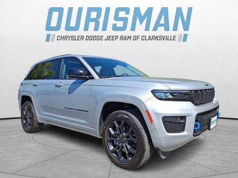 Used 2023 Jeep Grand Cherokee 30th Anniversary AWD/4WD image 1