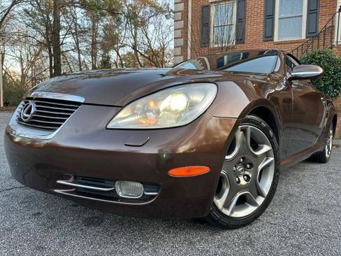 Used 2007 Lexus SC 430 Convertible image 2