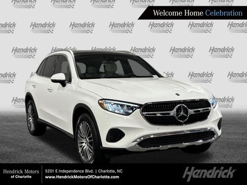 New 2027 Mercedes-Benz GLC 300 4MATIC image 1