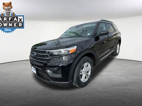 Used 2023 Ford Explorer XLT AWD/4WD image 5