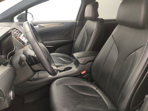 Used 2017 Lincoln MKC Premiere FWD image 17